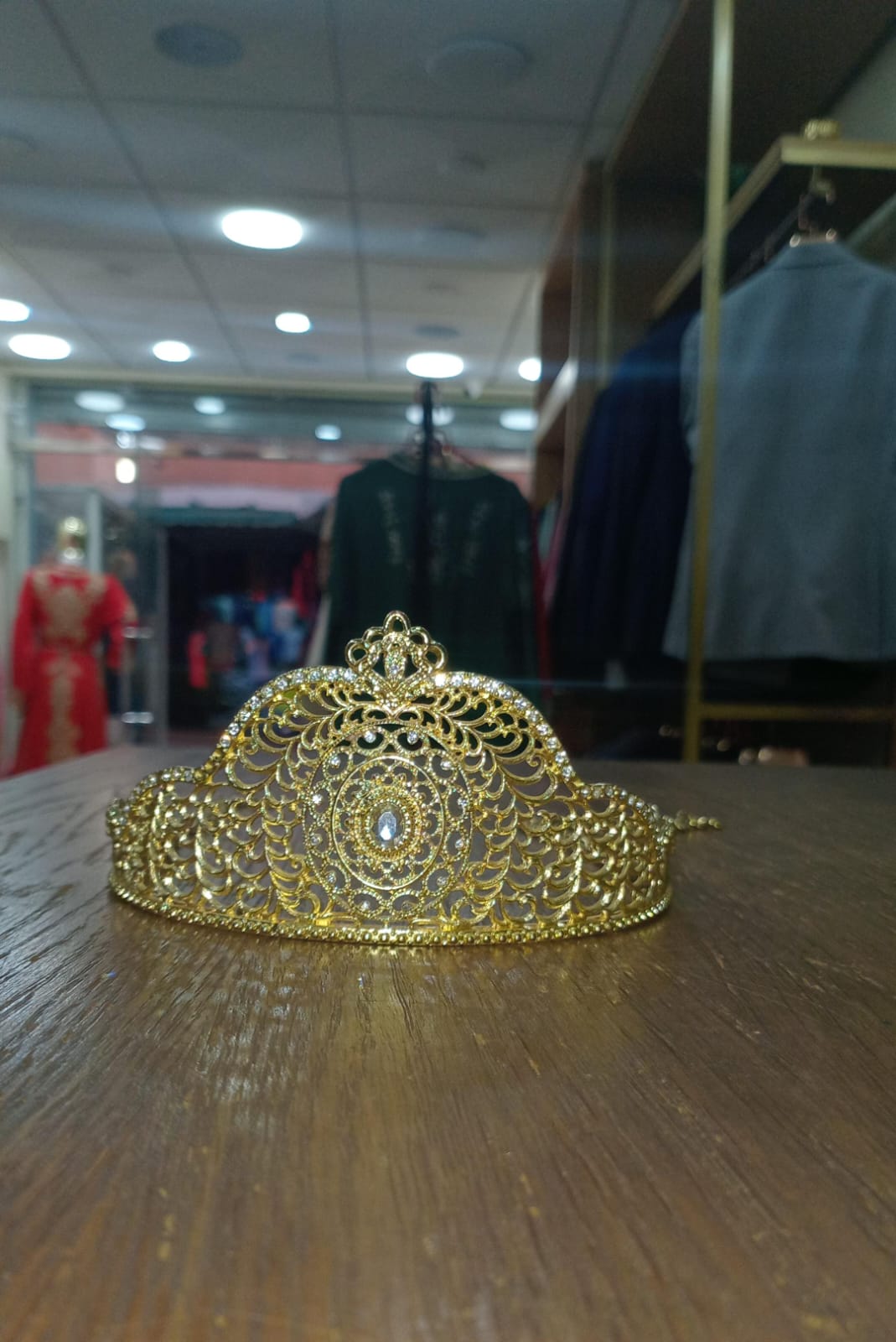 تاج دهبي